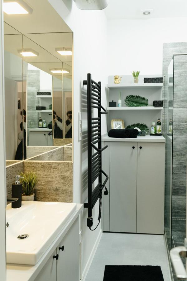 Fand Center Apartman Luxury Szeged Eksteriør billede