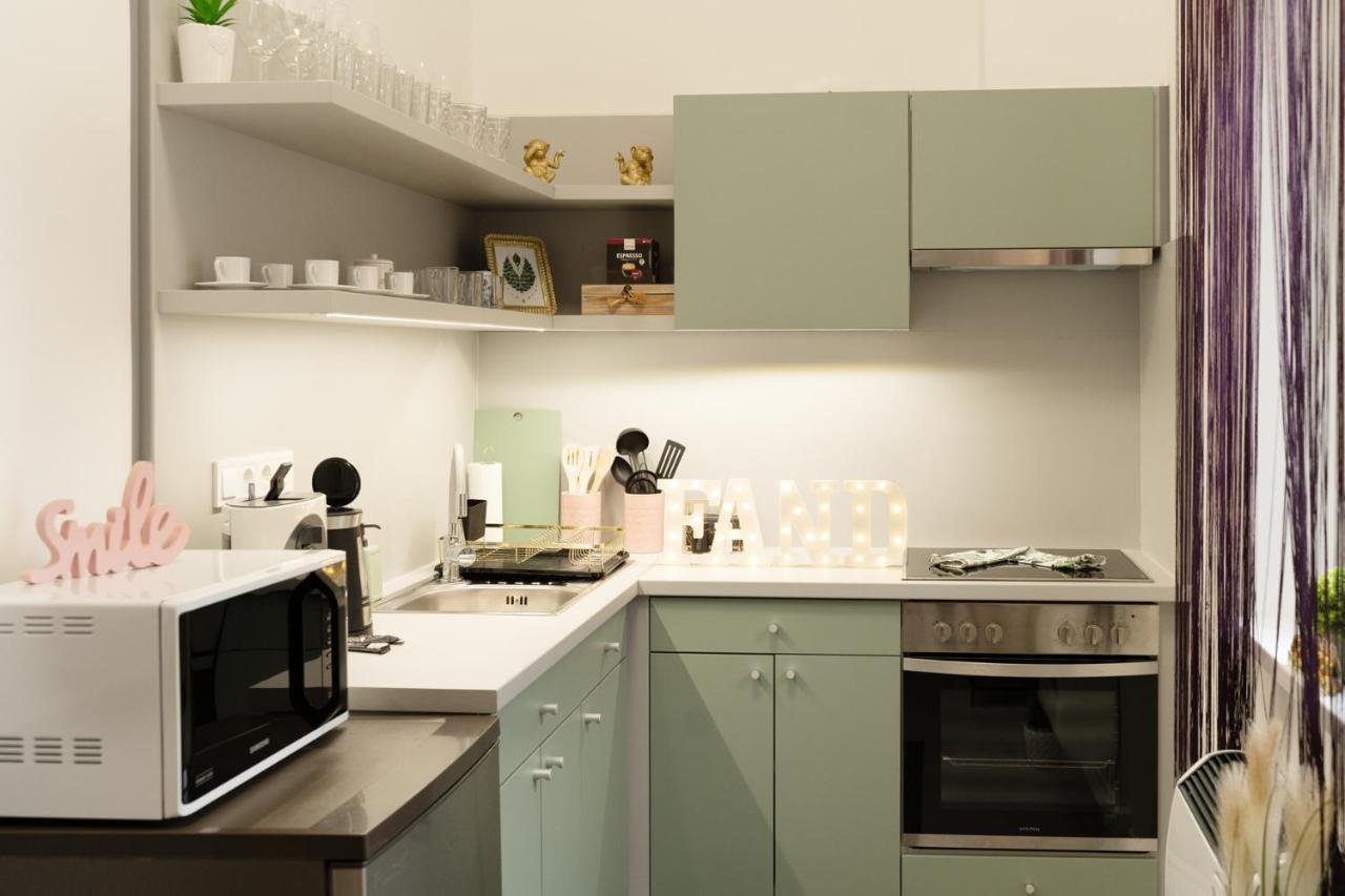 Fand Center Apartman Luxury Szeged Eksteriør billede