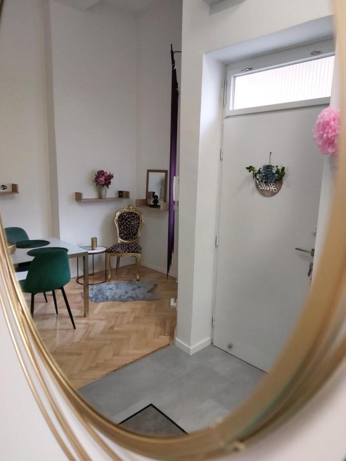 Fand Center Apartman Luxury Szeged Eksteriør billede