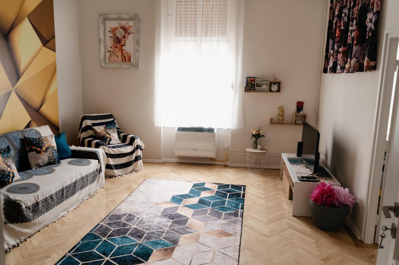 Fand Center Apartman Luxury Szeged Eksteriør billede
