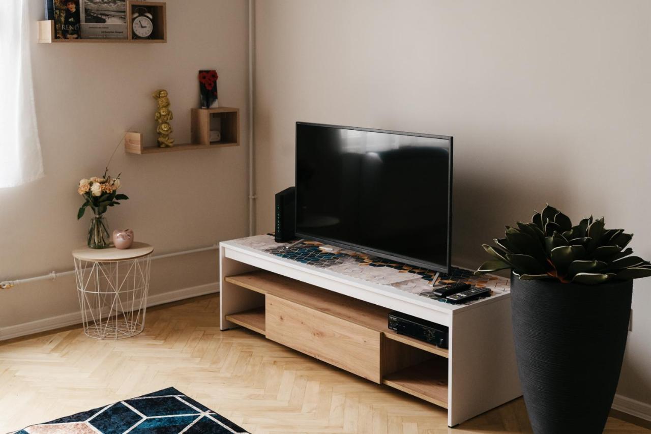 Fand Center Apartman Luxury Szeged Eksteriør billede